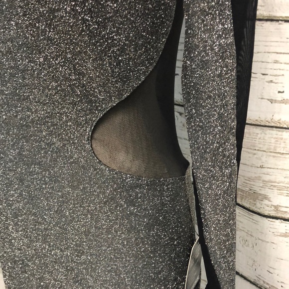 Express Cocktail Dress With Sheer Panels NWT Sz 4 - Picture 2 of 8